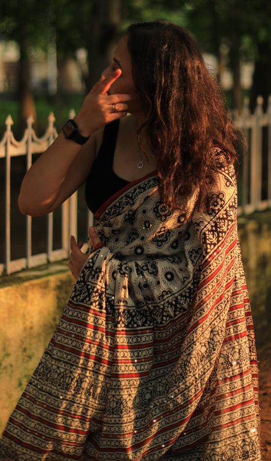 Aabha Cotton Mulmul Hand Block Print Hand embroidered saree